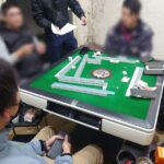 通博娛樂城-博彩資訊-休閒館當幌子 擺10張電動麻將桌招攬會員聚賭被查獲