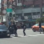 通博娛樂城-博彩資訊-「為了一張罰單」 嘉市街頭上演全武行 年輕人持球棒互毆