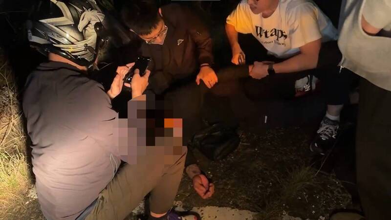 通博 線上快訊 婦人陷戀愛陷阱 北市警暗夜負傷逮車手