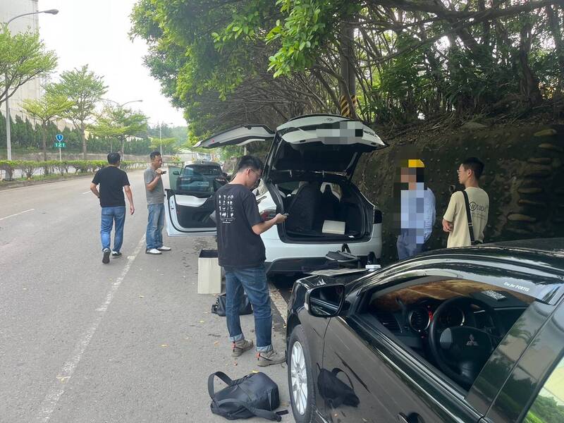 通博 娛樂快訊 苗警打擊詐騙 擊破租車行做車手取款兼販毒外送