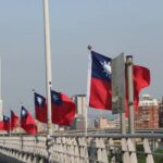 通博娛樂城-社會動態-🚨 司法界震撼彈！ 史上首見憲法法庭「被駭」癱瘓！💥 重審「毀國旗」案 3人遭判短暫坐牢！