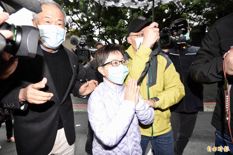 通博娛樂城-社會動態-⚖️跌落神壇!馬英九「愛將」收賄入獄! 賴素如被重罰「拔掉律師資格」!