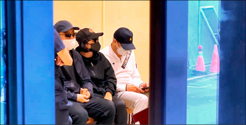 通博娛樂城-社會動態-💣震撼!台北豪宅驚傳「雙屍命案」! 死者身分曝光:竟是知名創投大亨!