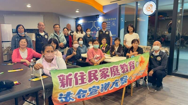 通博娛樂城-社會動態-移民署爆氣出手!新住民「防詐SOP」大公開!想騙我的錢?門都沒有!
