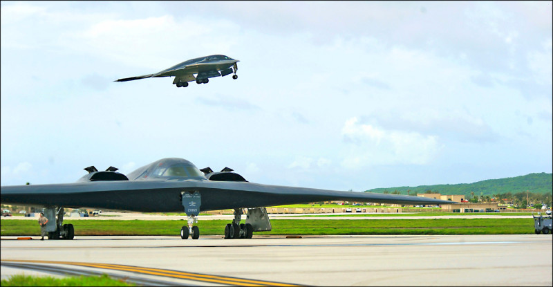 通博娛樂城-國際新聞-🚨 國安危機！ 中資**「偷偷摸摸」買下美國B-2轟炸機基地**隔壁土地！眾議員怒吼：徹查到底！