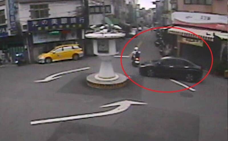 通博娛樂城-國際新聞-奇蹟之眼！台中唯一老鐘塔「瞬間變身神隊友」！鏡頭君在千萬車流中「秒揪出」肇逃惡男！