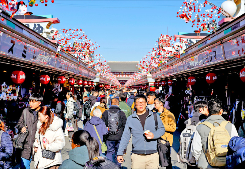 通博娛樂城-國際新聞-嘴巴說不要，身體很誠實！ 中國遊客不減反增，赴日旅遊人次再飆升，這數據太驚人！