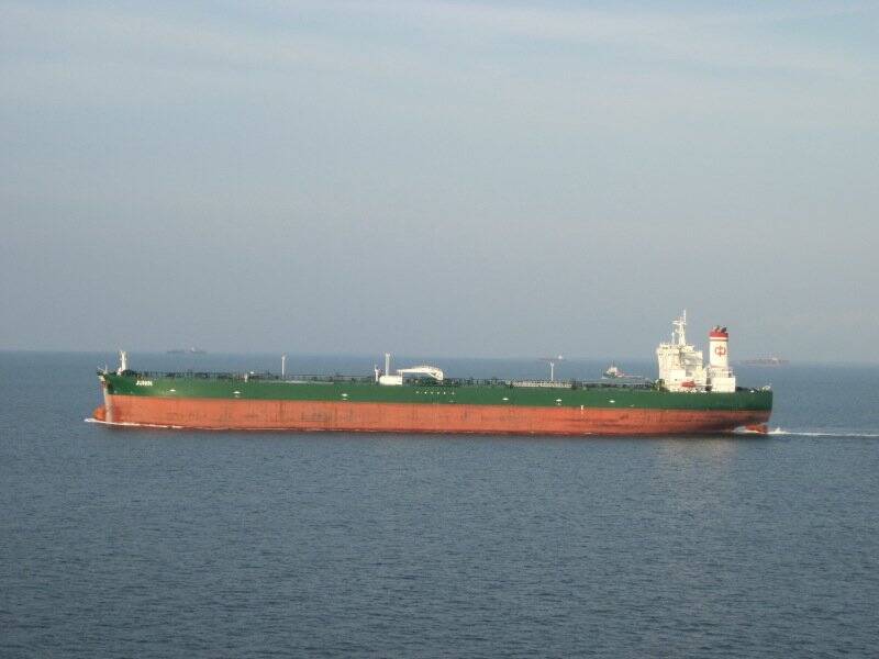 【嚇到漏尿】 美國鐵腕封鎖！兩艘中國超大型油輪見狀「掉頭狂逃」，委國石油斷供