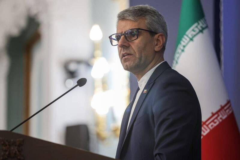 「職業騙子」川普！ 伊朗外交部怒撕美國面具，痛批其撒下撼動全球的彌天大謊。