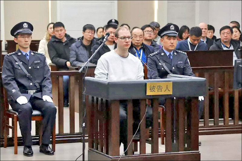 外交奇蹟？中國突撤銷加拿大男「死刑」，兩國冰封關係驚現破冰曙光！