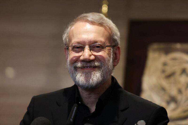 最噁心的偽善！ 伊朗權貴公帑送子女去西方「爽喝香檳」，回國卻變臉殘酷鎮壓百姓。