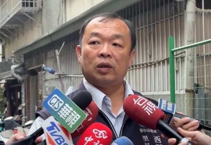 「3台救護車深夜殺進靜巷！」台中里長驚恐報警，揭開情侶雙屍案「極度詭異」現場氛圍！