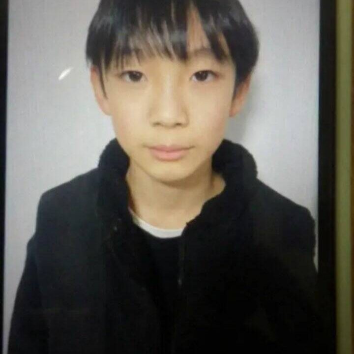 京都集體搜山！小學生離奇消失 7 天，深山僅尋獲空書包「人到底在哪？」