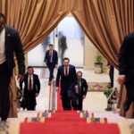 【白宮第二局】談判桌上見真章！川普證實美伊再度對決，驚傳左右手范斯慘遭踢出名單？